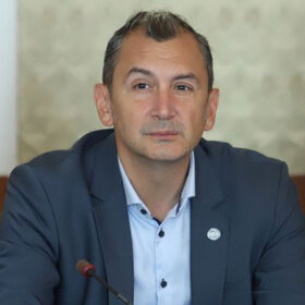 doc_280x280_crop_478b24840a