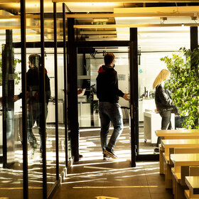 2500639_280x280_crop_478b24840a