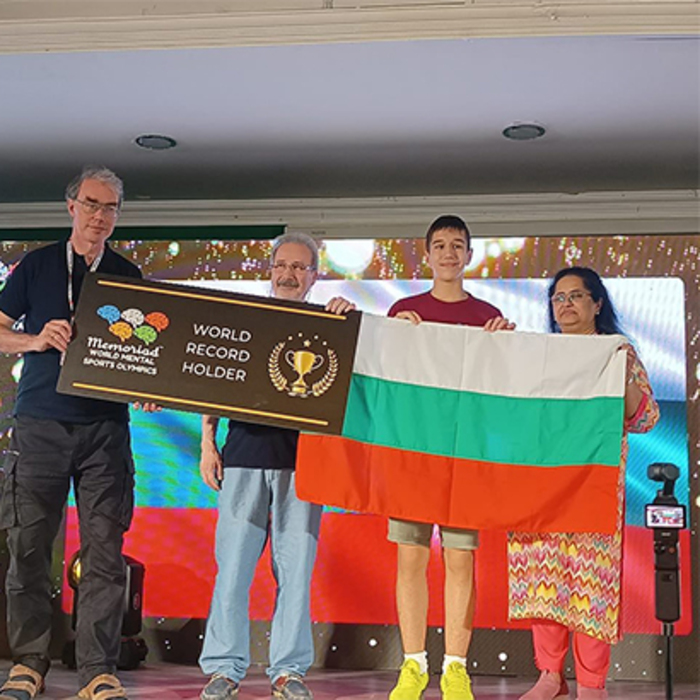 467008883-2270623083293207-5666430609416118521-n_700x700_crop_478b24840a