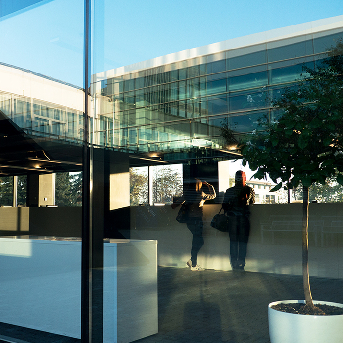 kossio-copy-02_700x700_crop_478b24840a